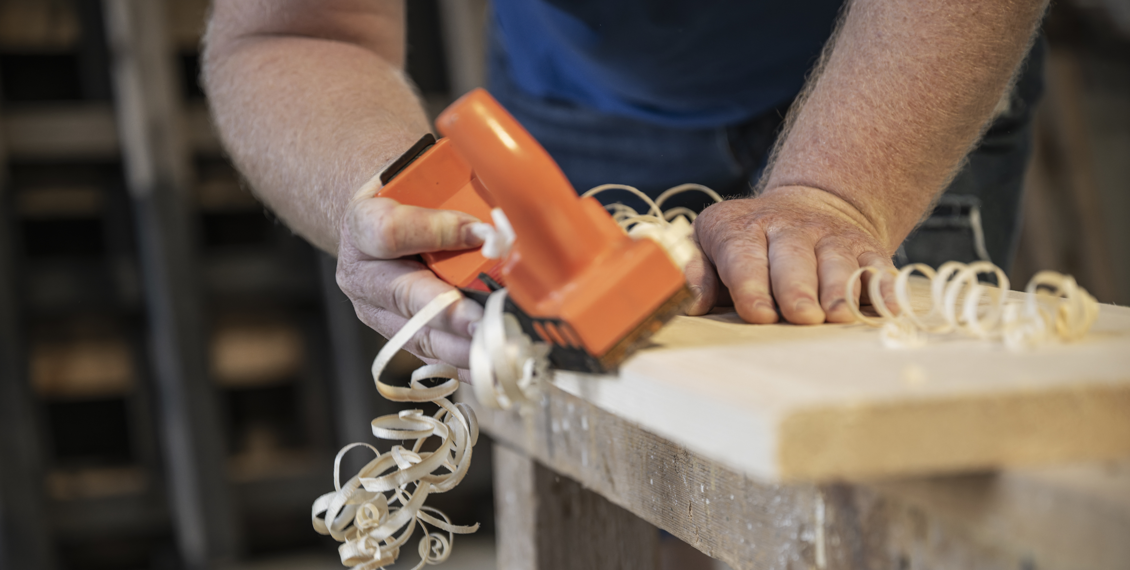 03 home header holz1